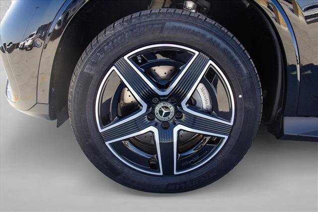 New 2026 Mercedes-Benz GLC 300 4MATIC image 9