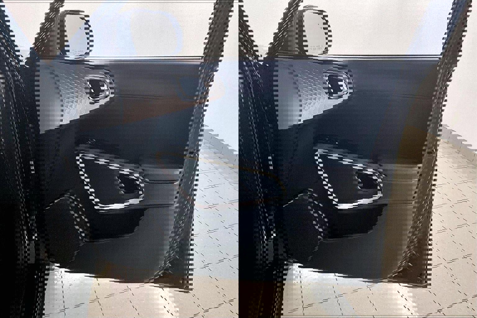 Used 2024 Kia Soul LX w/ Option Group 015 image 28