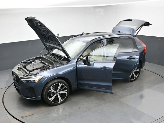 Used 2023 Volvo XC60 B5 Ultimate w/ Protection Package Premier FWD image 50