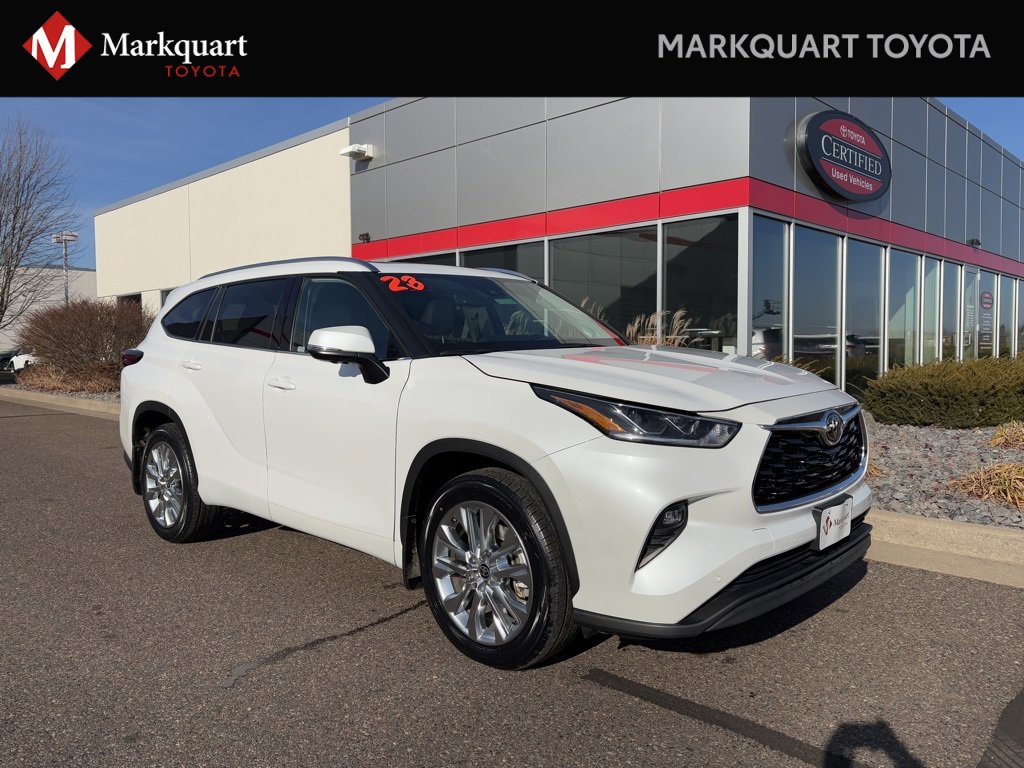 Used 2023 Toyota Highlander Limited