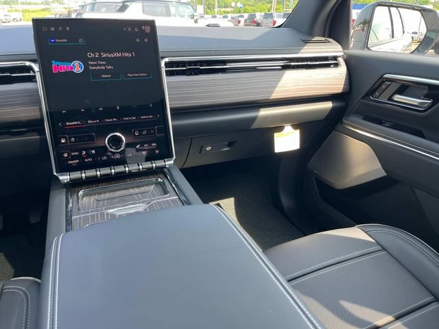 New 2025 GMC Sierra EV Denali AWD/4WD image 16