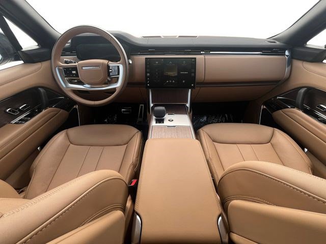 Used 2026 Land Rover Range Rover Long Wheelbase SE AWD/4WD image 13