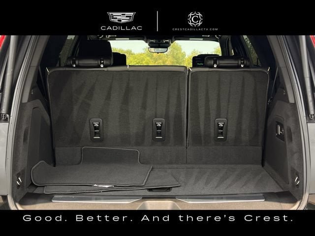 Certified 2024 Cadillac Escalade V w/ Heavy-Duty Trailer Package AWD/4WD image 35