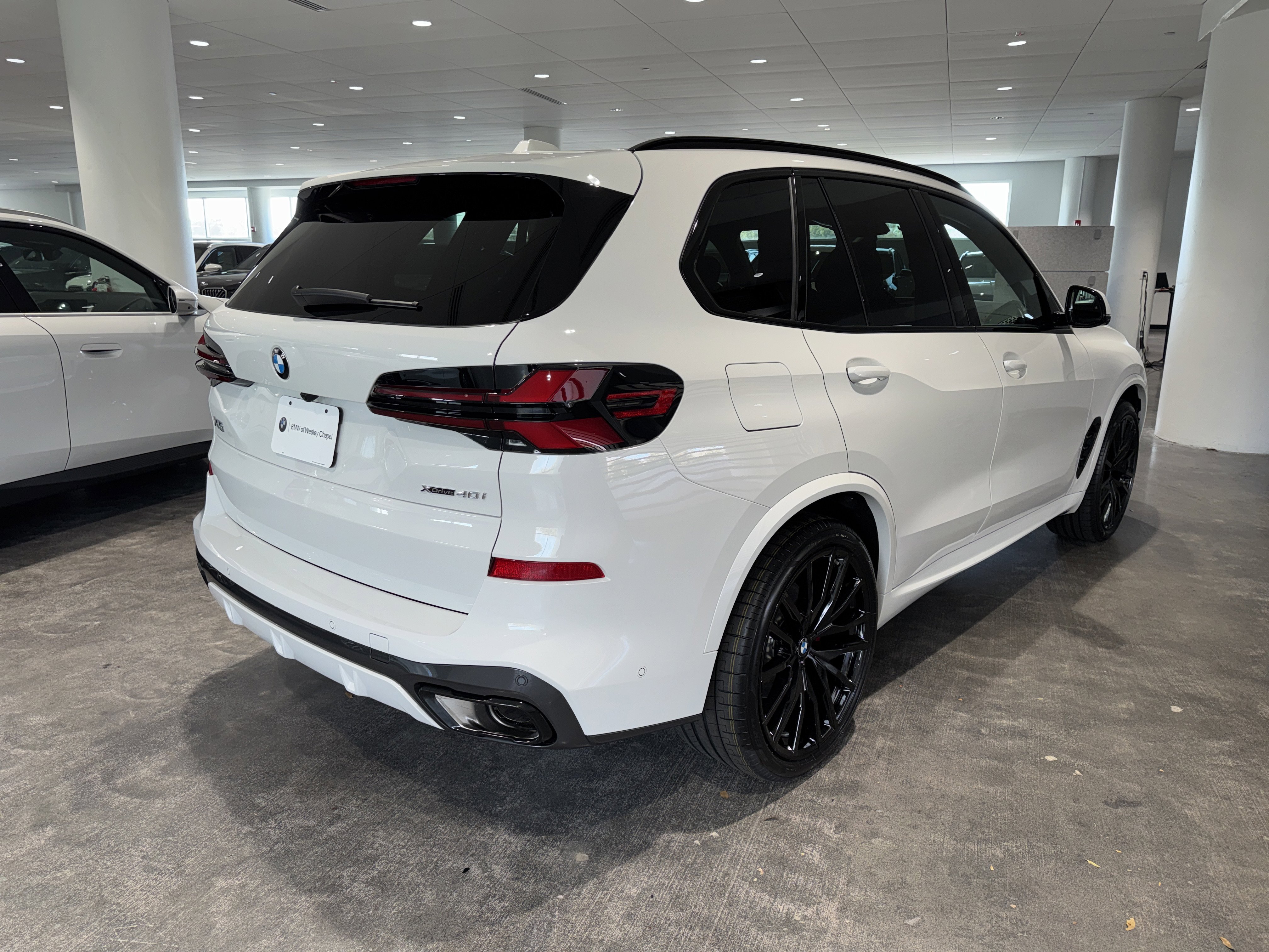 New 2026 BMW X5 xDrive40i w/ M Sport Package image 7