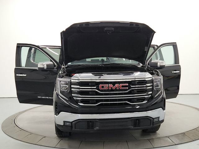 Used 2025 GMC Sierra 1500 SLT image 10