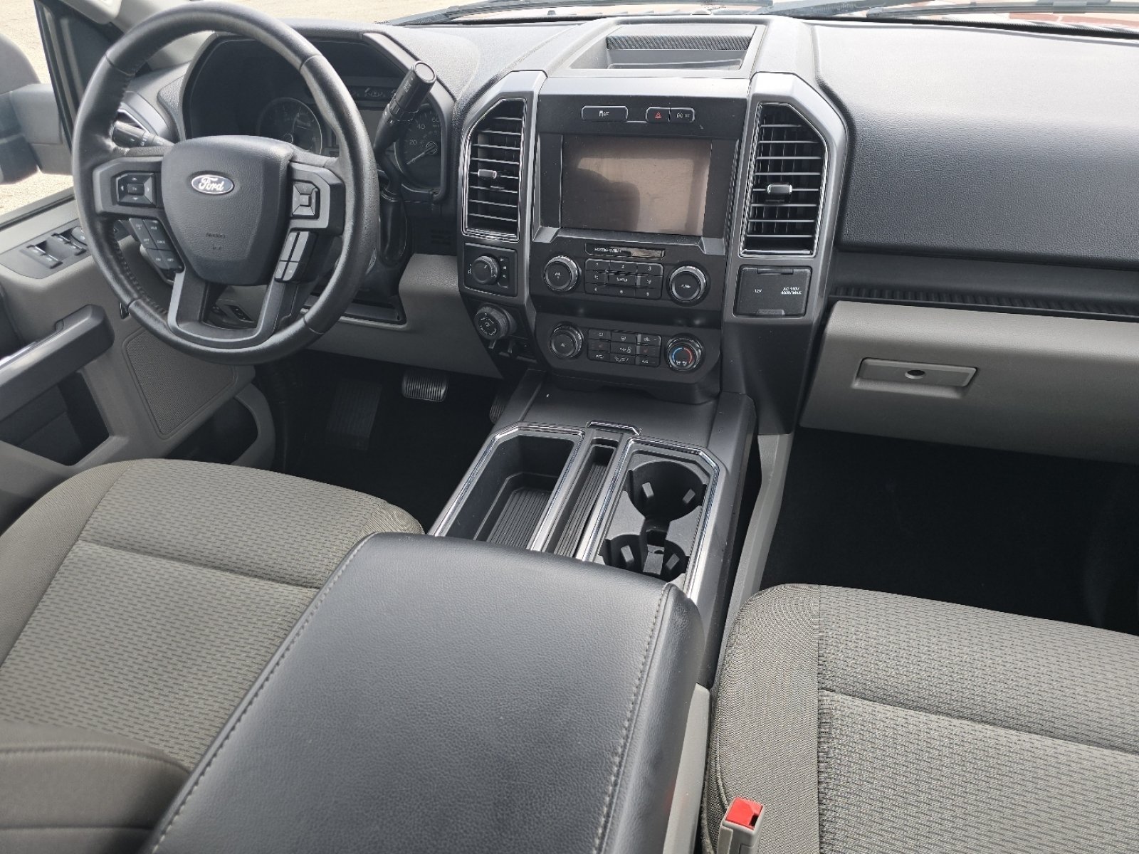 Used 2019 Ford F150 XLT w/ Equipment Group 302A Luxury AWD/4WD image 24