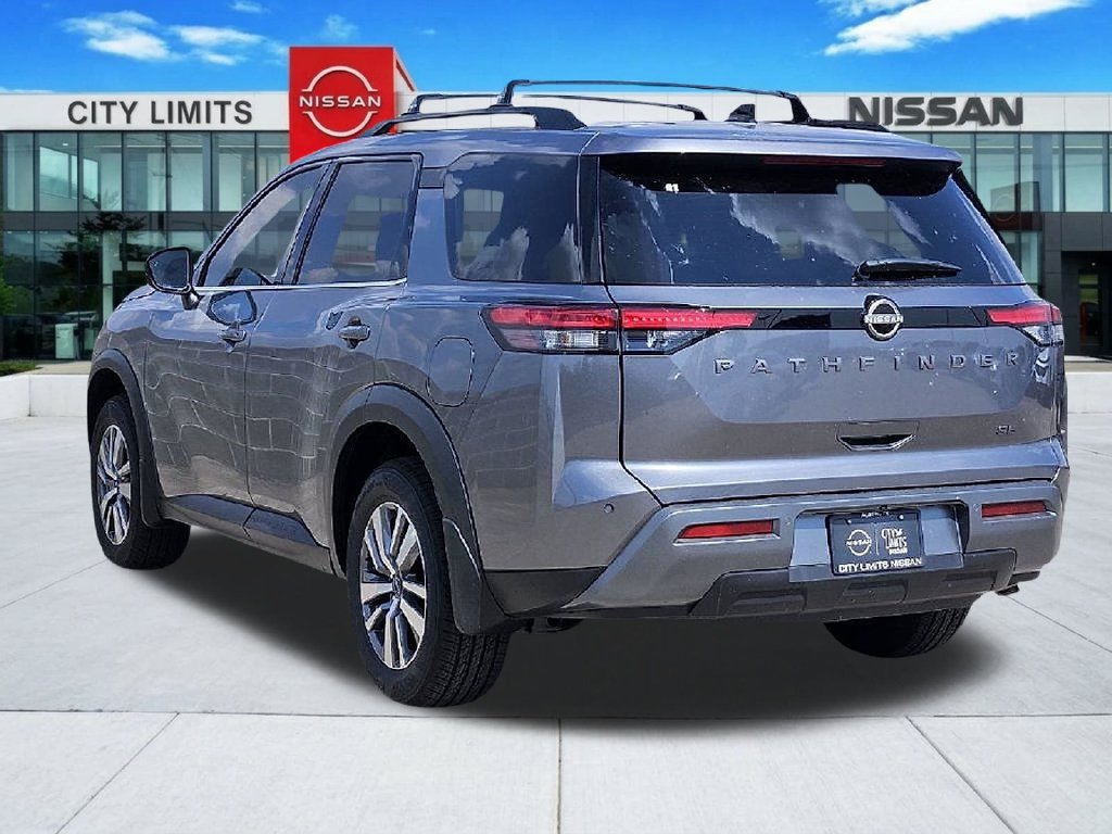 New 2026 Nissan Pathfinder SL w/ Cargo Package FWD image 8