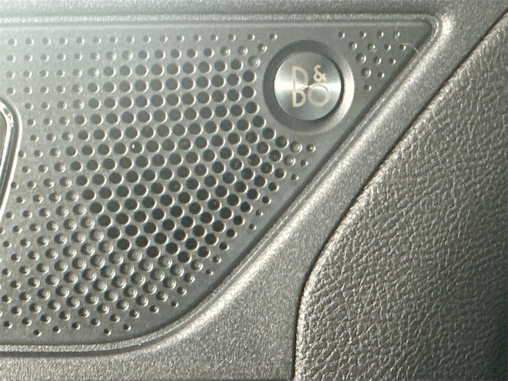 Used 2024 Ford Edge Titanium image 24