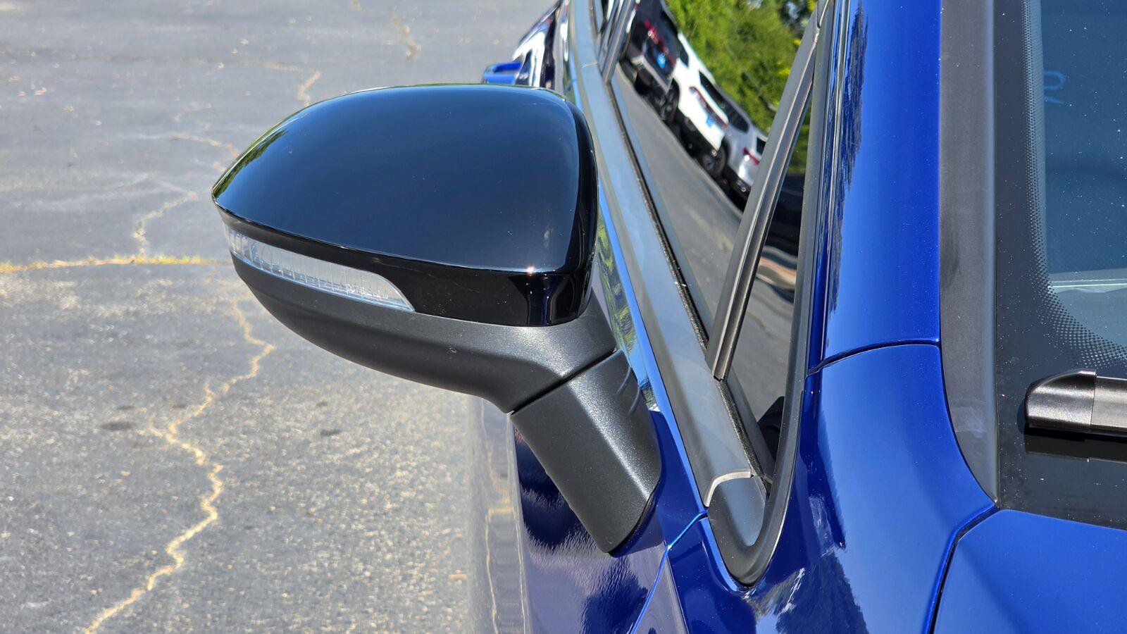 Certified 2024 Volkswagen Golf R AWD/4WD image 17