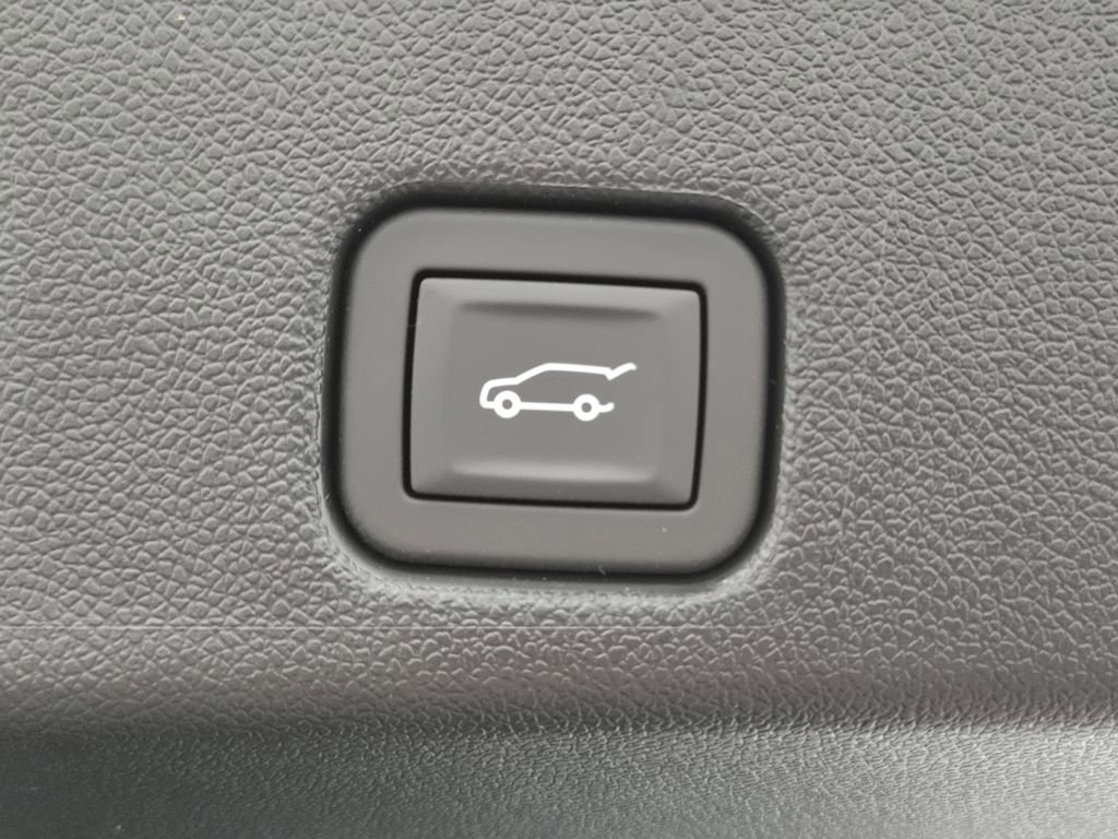 New 2026 GMC Acadia Elevation image 14