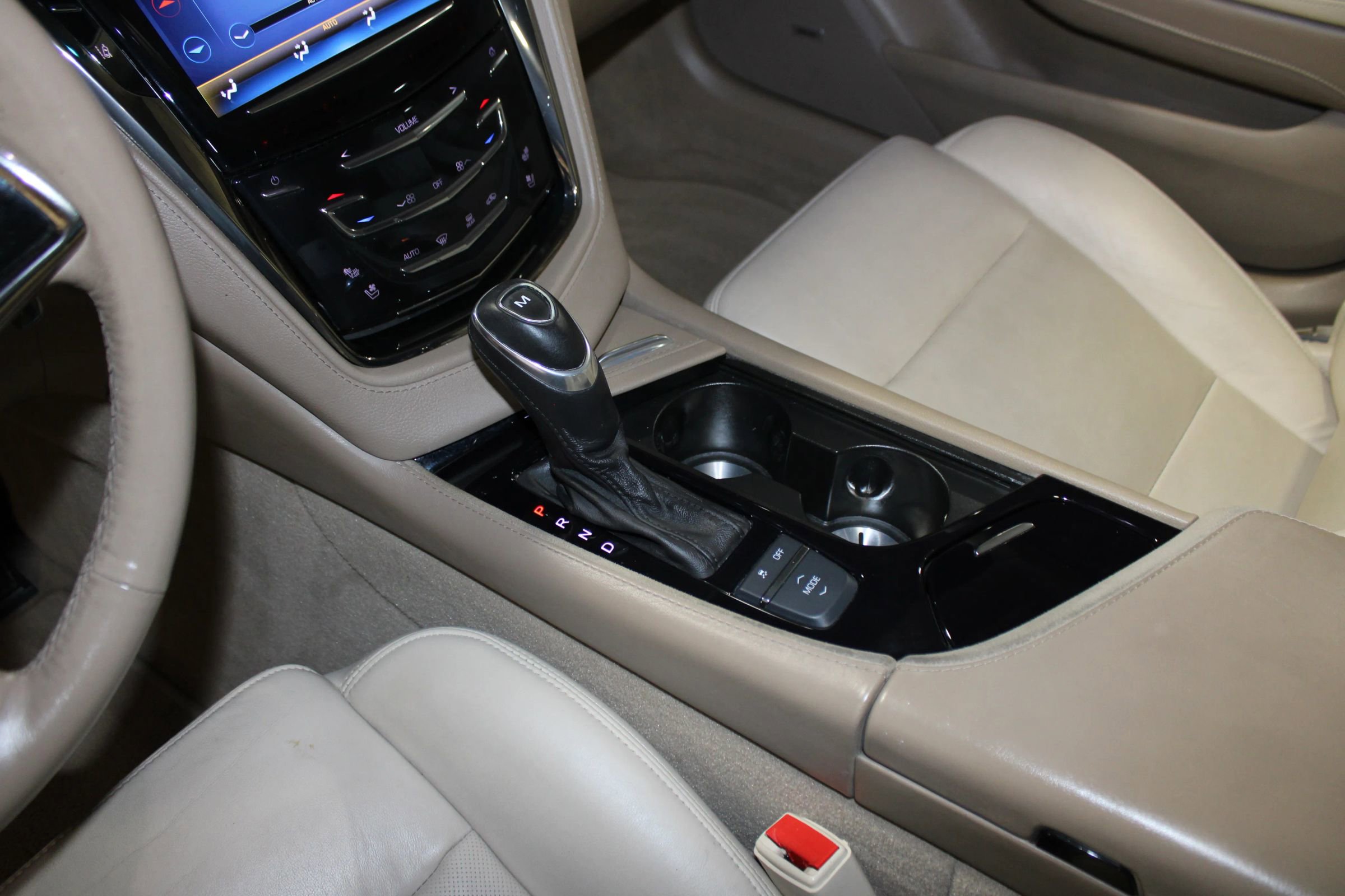Used 2014 Cadillac CTS Luxury RWD image 15