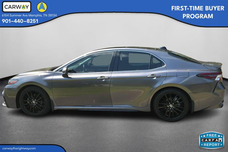 Used 2022 Toyota Camry XSE FWD image 9