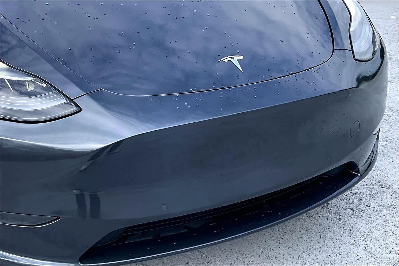 Used 2022 Tesla Model Y Performance AWD/4WD image 26