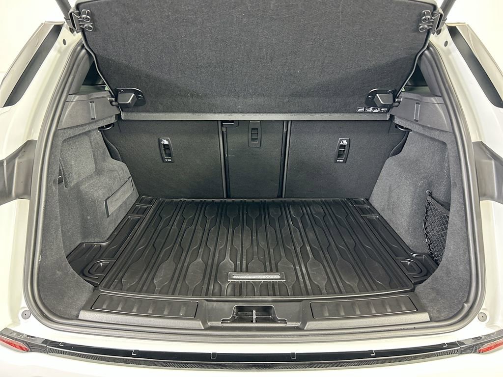 Used 2025 Land Rover Range Rover Evoque S image 27