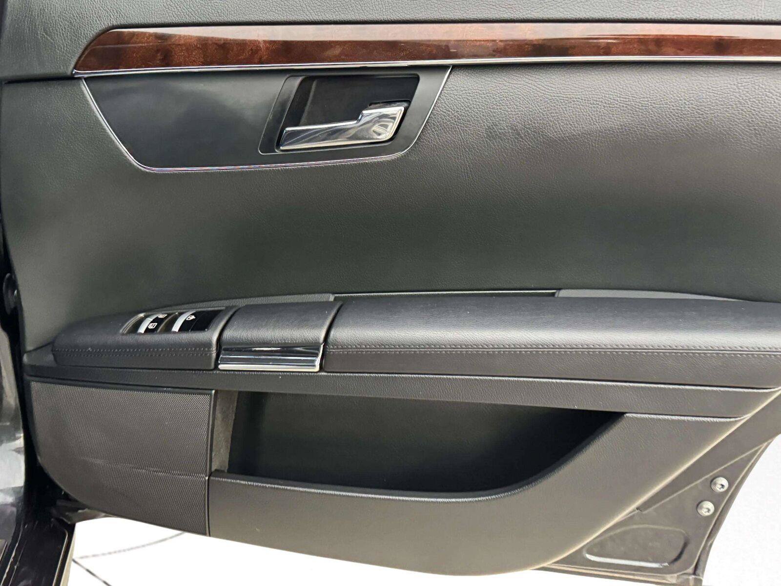 Used 2013 Mercedes-Benz S 550 image 41