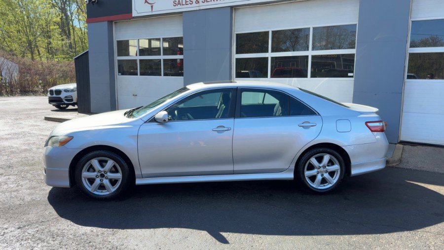 Used 2009 Toyota Camry SE FWD image 8