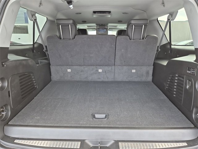 Used 2020 Cadillac Escalade ESV Premium Luxury image 12