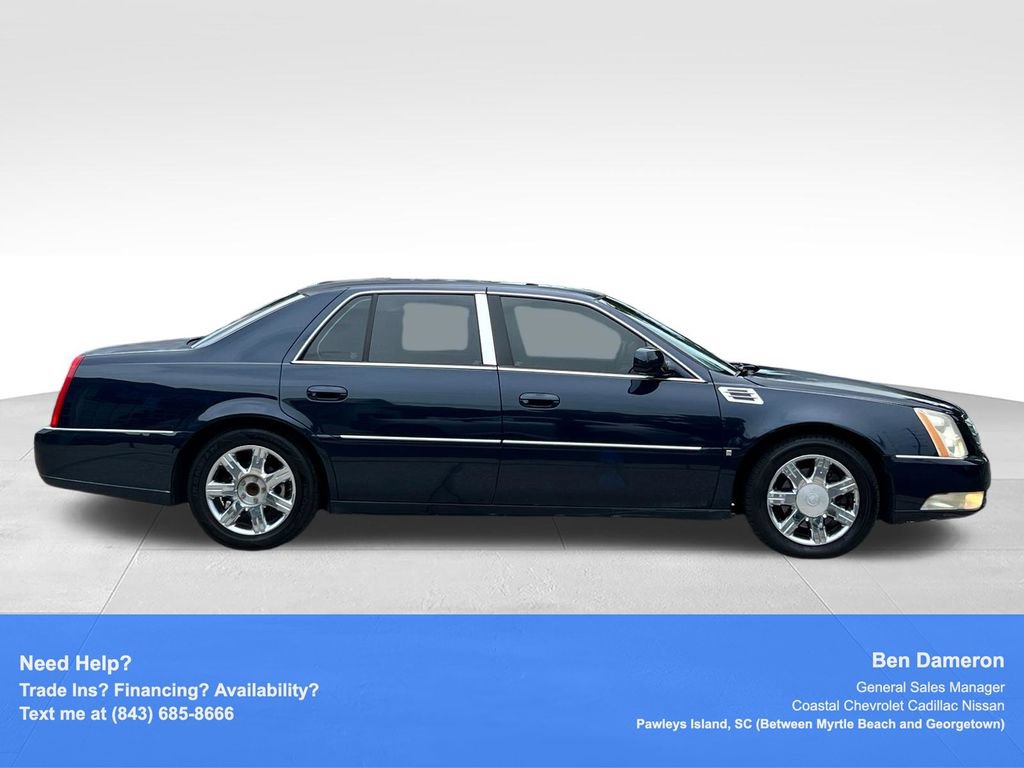 Used 2006 Cadillac DTS w/ Sun And Sound Package FWD image 4