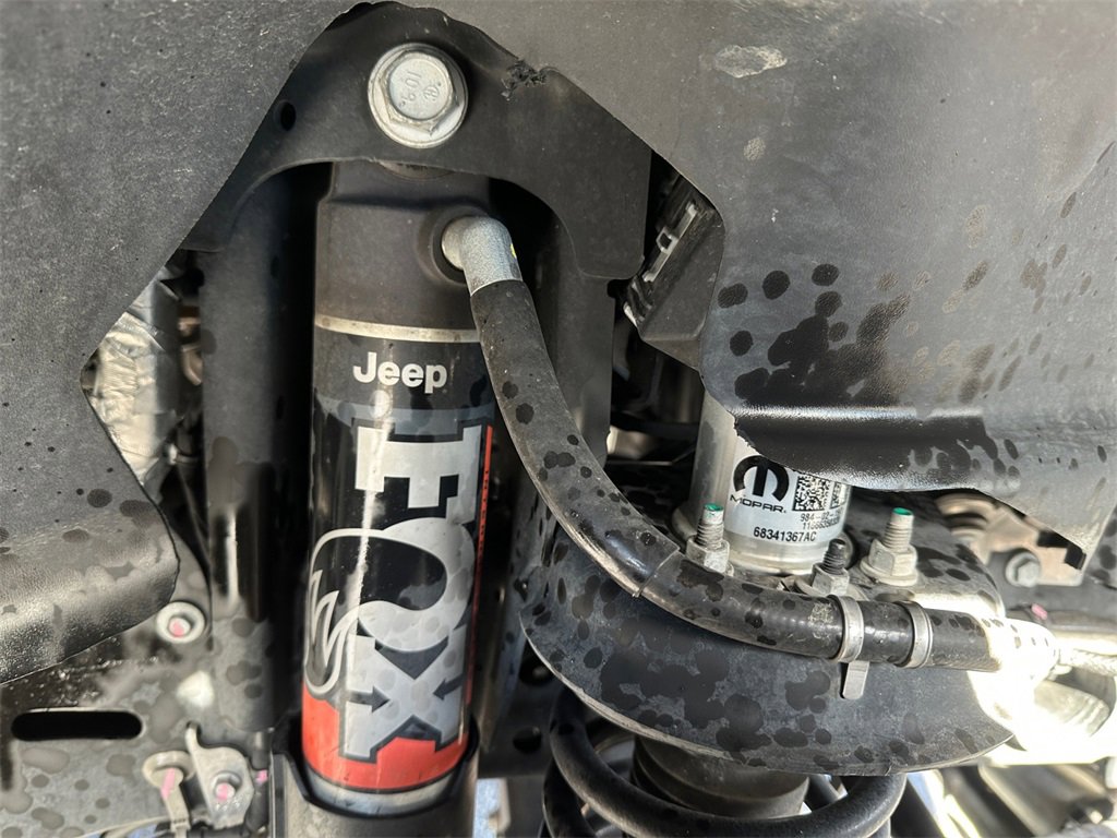 Certified 2024 Jeep Gladiator Mojave w/ Convenience Group image 36