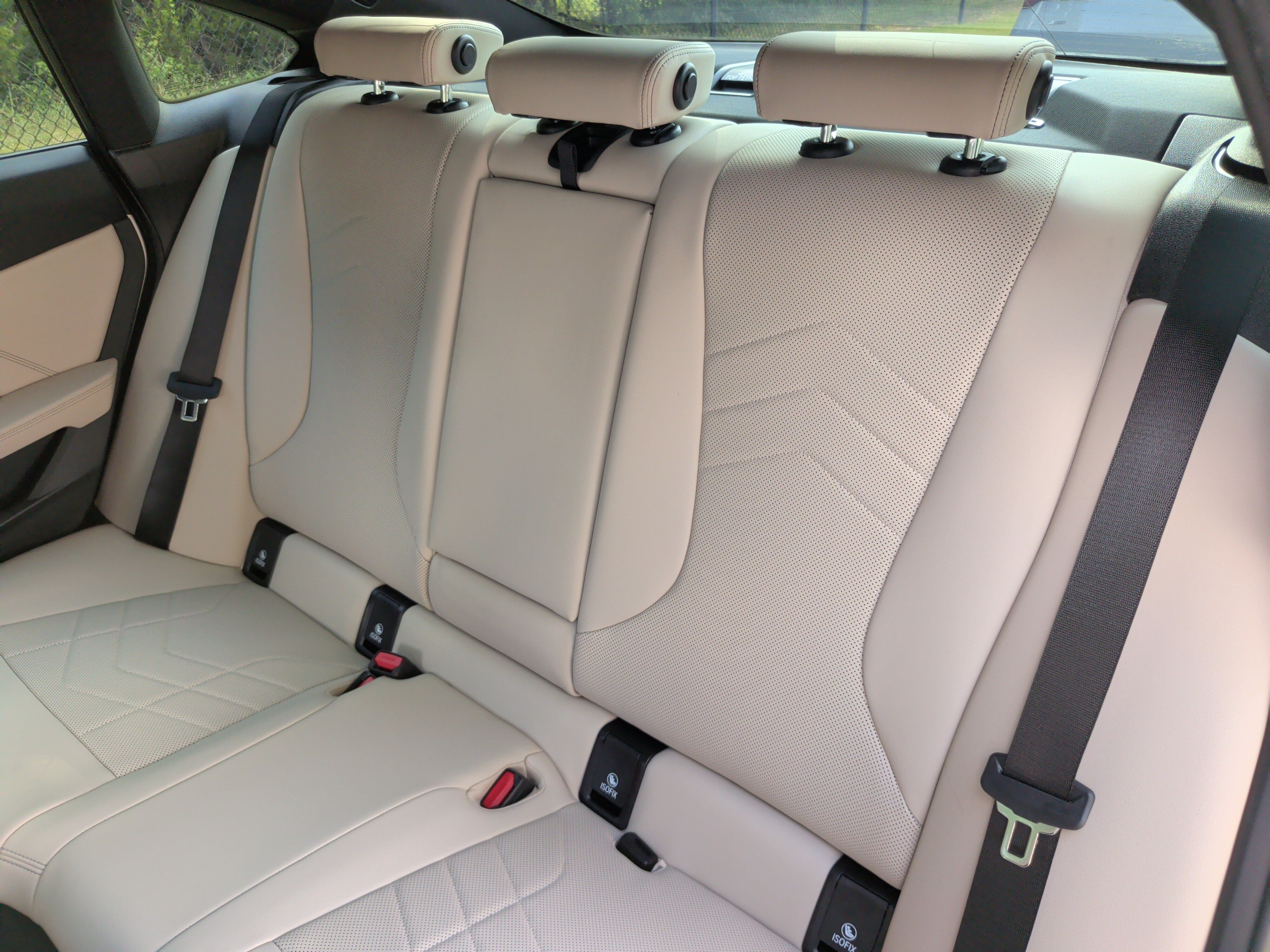 New 2026 BMW 228i w/ Technology Package FWD image 36