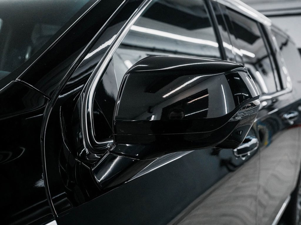 Used 2025 GMC Yukon XL Denali image 45