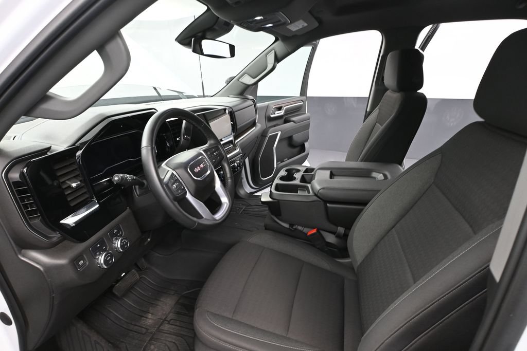 Used 2024 GMC Sierra 2500 SLE w/ SLE Value Package AWD/4WD image 25