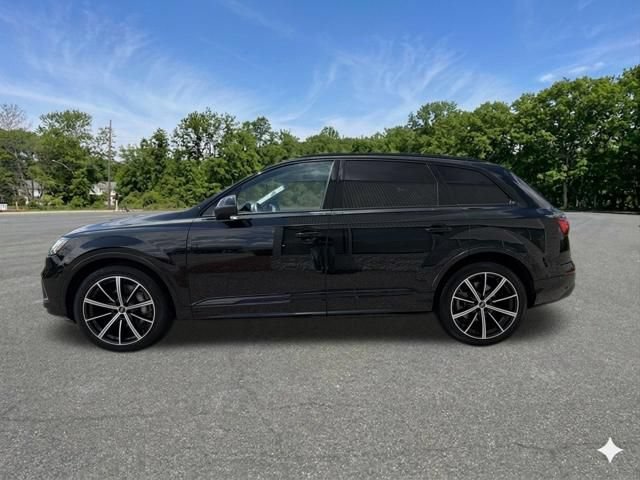 Used 2023 Audi Q7 3.0T Prestige AWD/4WD image 5