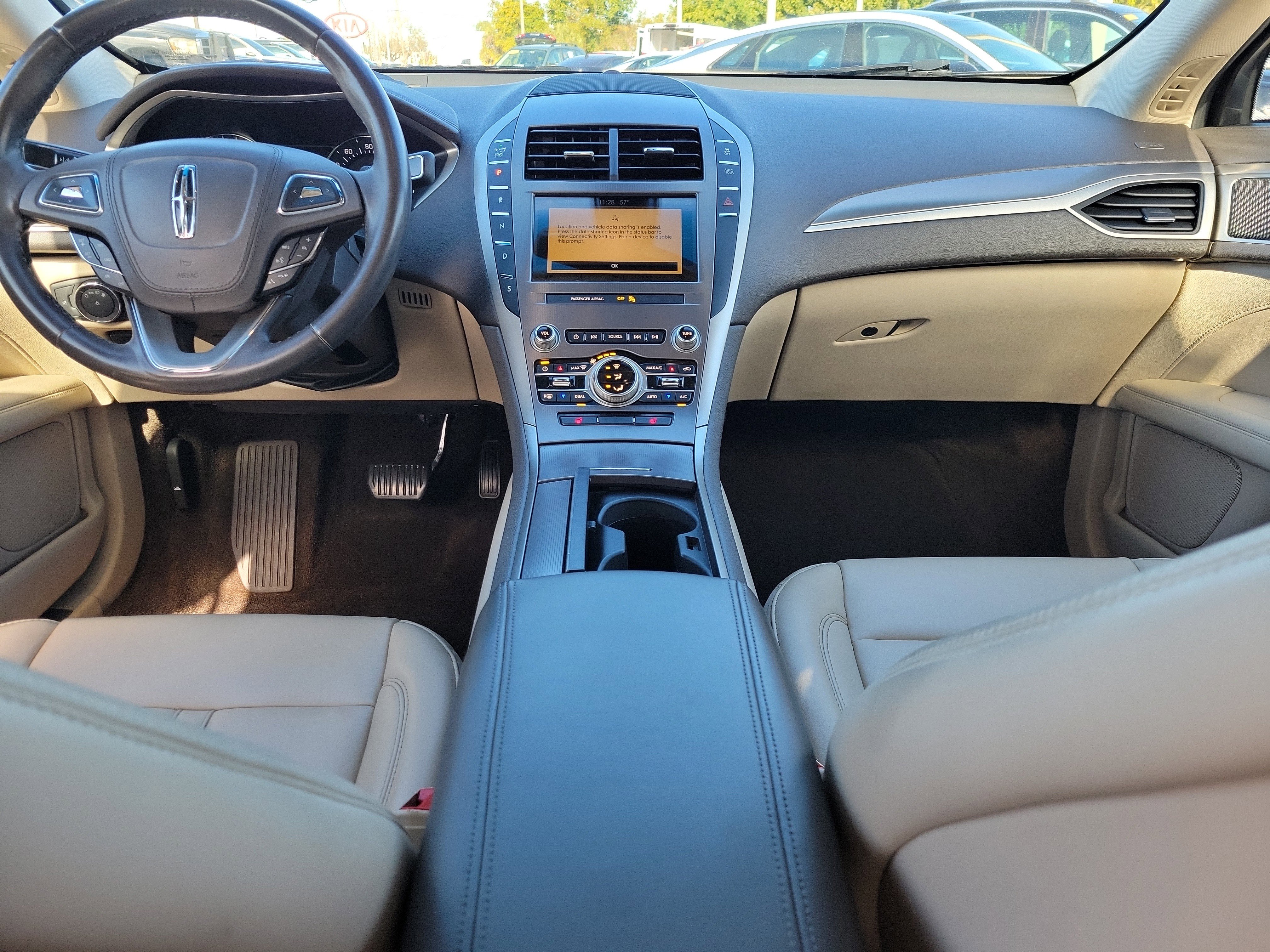 Used 2019 Lincoln MKZ Premiere image 14