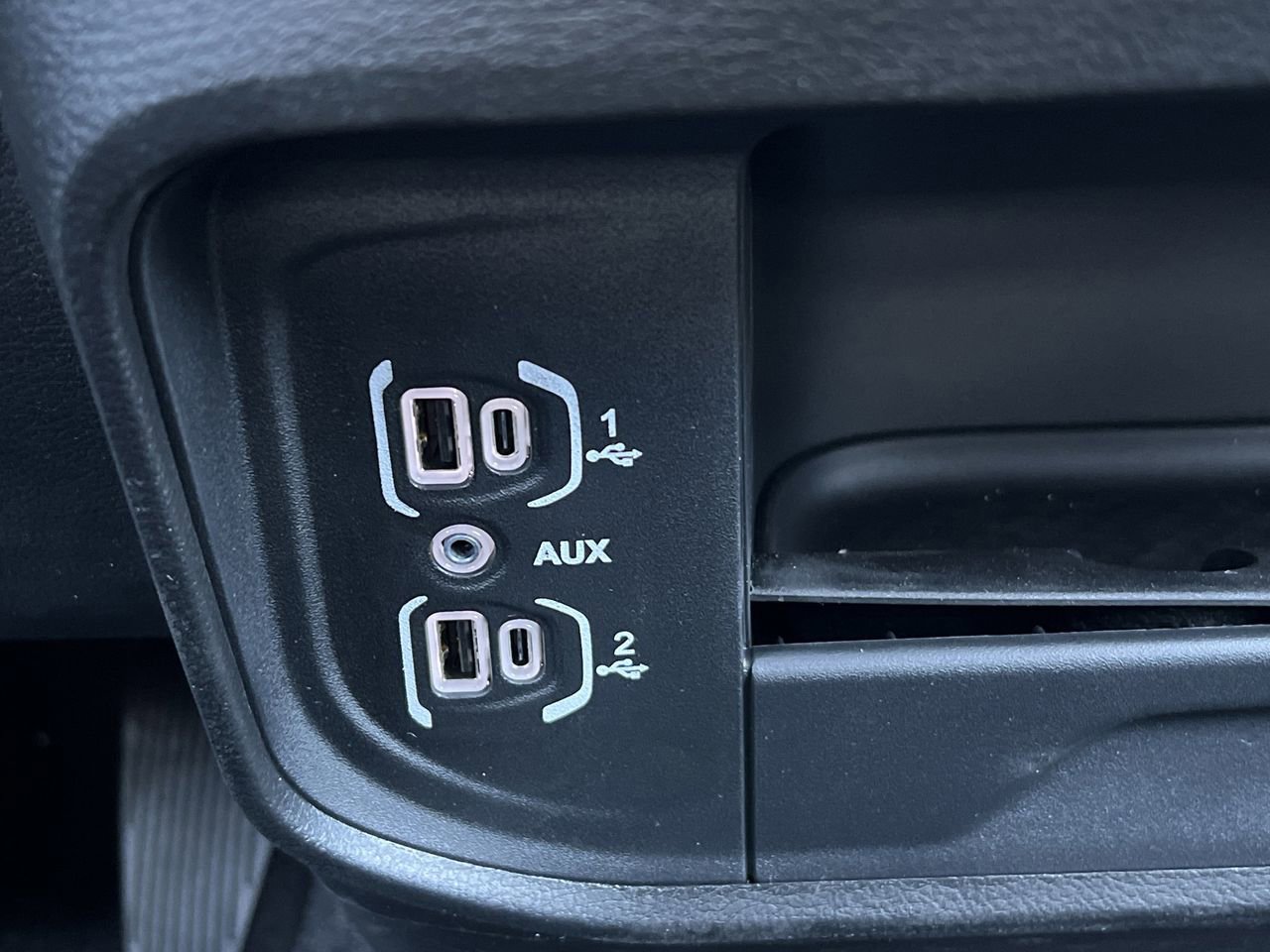 New 2026 RAM 3500 Tradesman AWD/4WD image 9