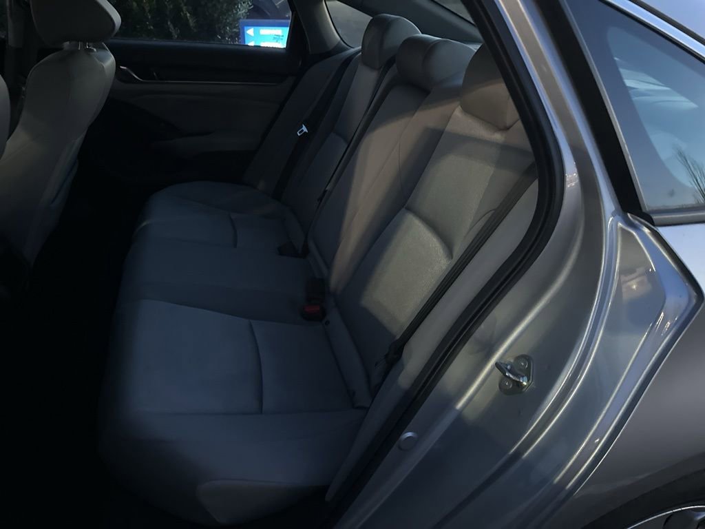 Used 2019 Honda Accord LX image 9
