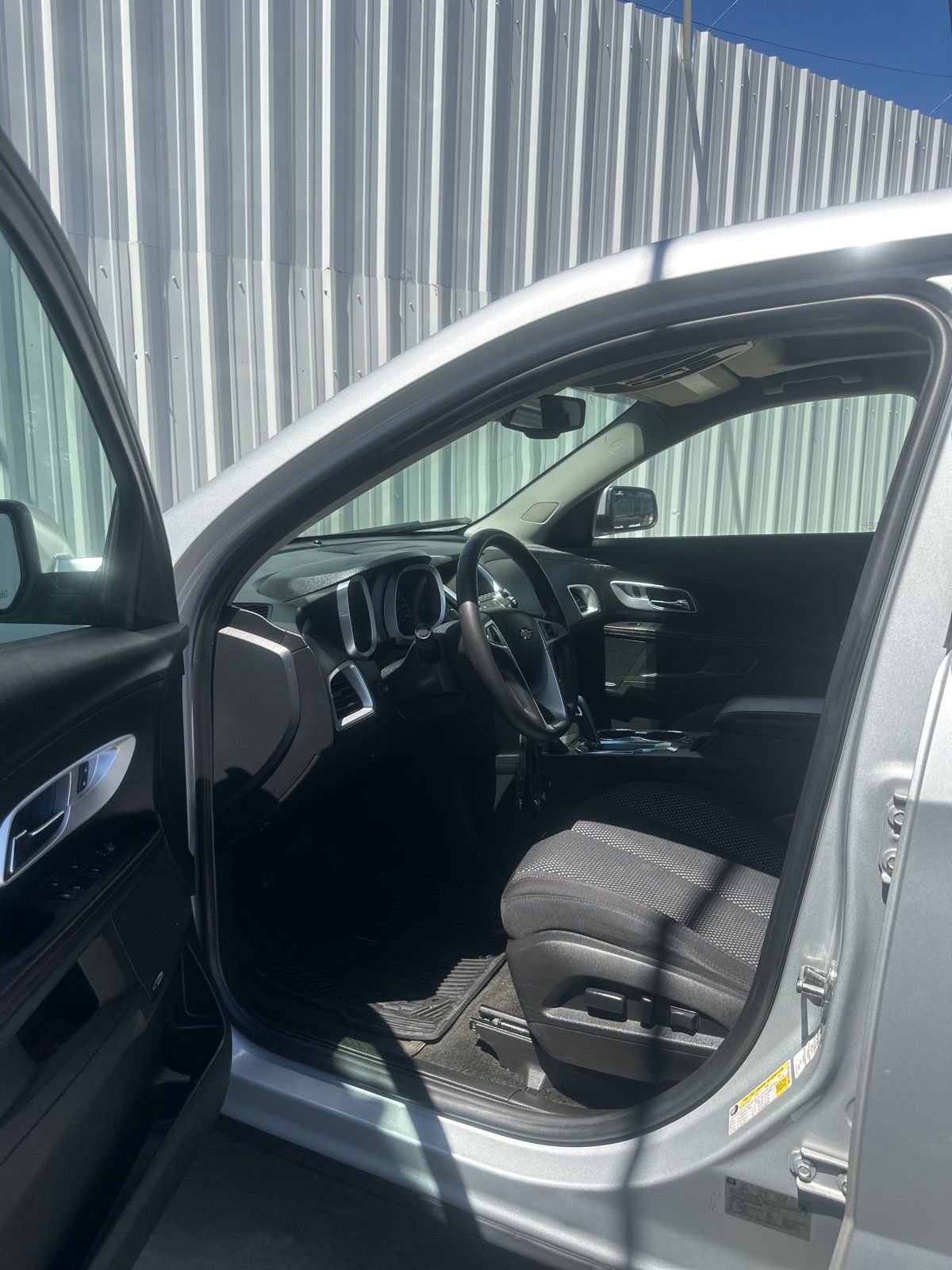 Used 2015 Chevrolet Equinox LT FWD image 10