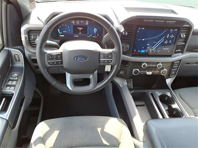 Used 2024 Ford F150 XLT w/ Mobile Office Package image 9