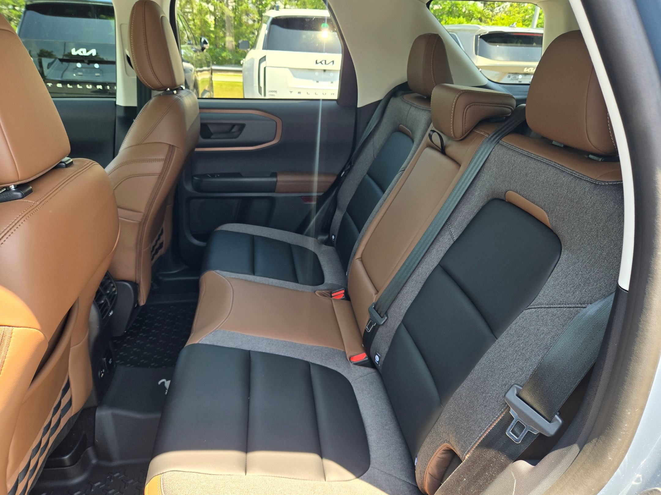 Used 2024 Ford Bronco Sport Outer Banks w/ Tech Package AWD/4WD image 31