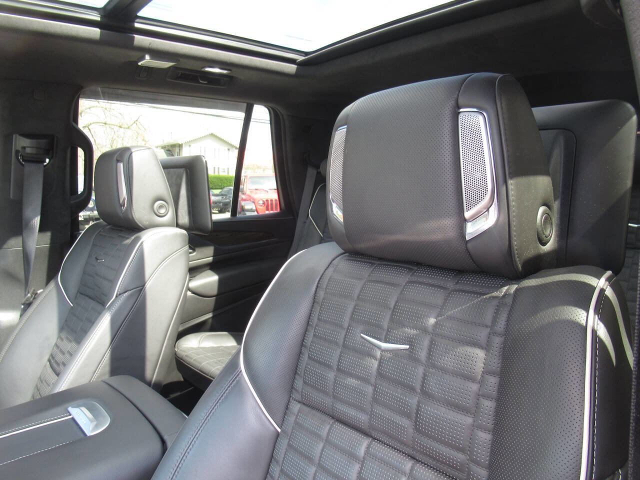 Used 2024 Cadillac Escalade Sport Platinum w/ LPO, Floor Liner Package image 35
