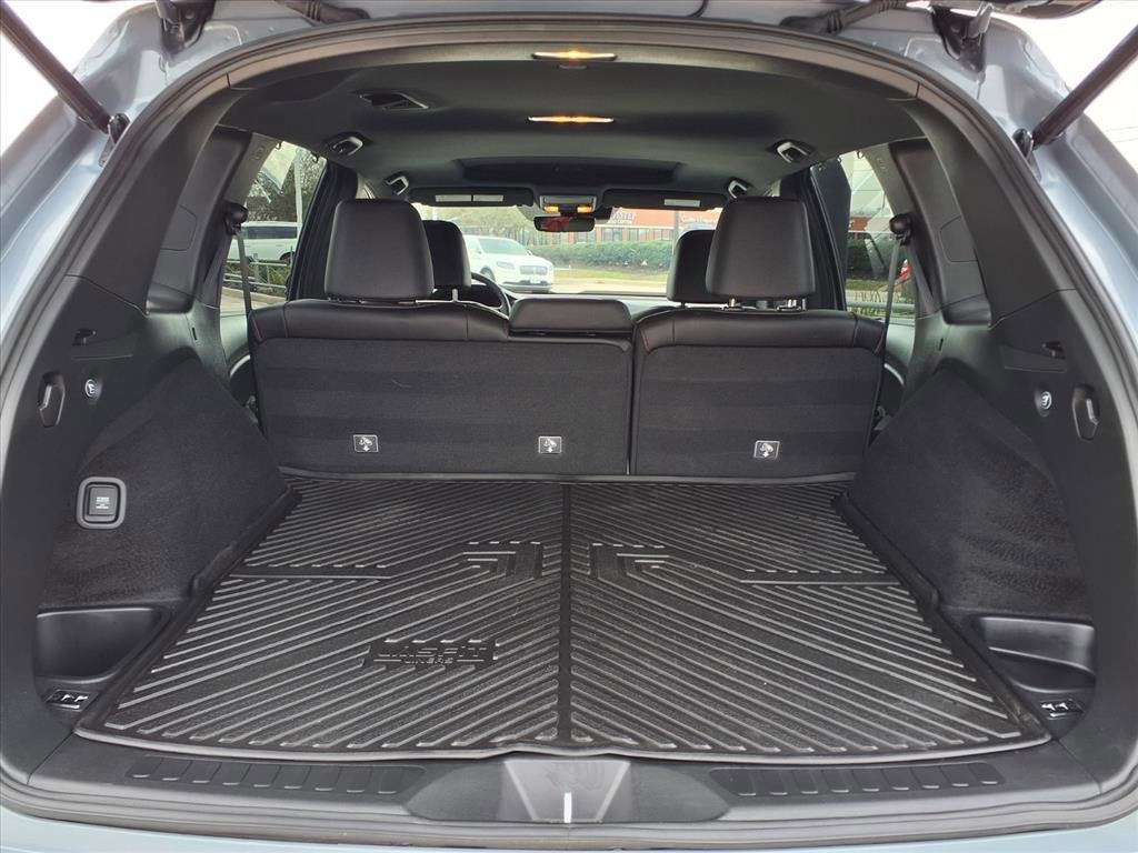 Used 2025 Honda Passport Black Edition image 9