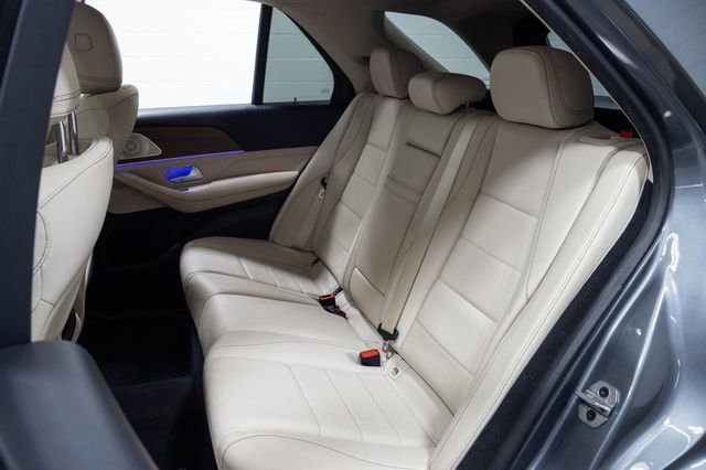 Used 2022 Mercedes-Benz GLE 350 4MATIC w/ Premium Package image 22