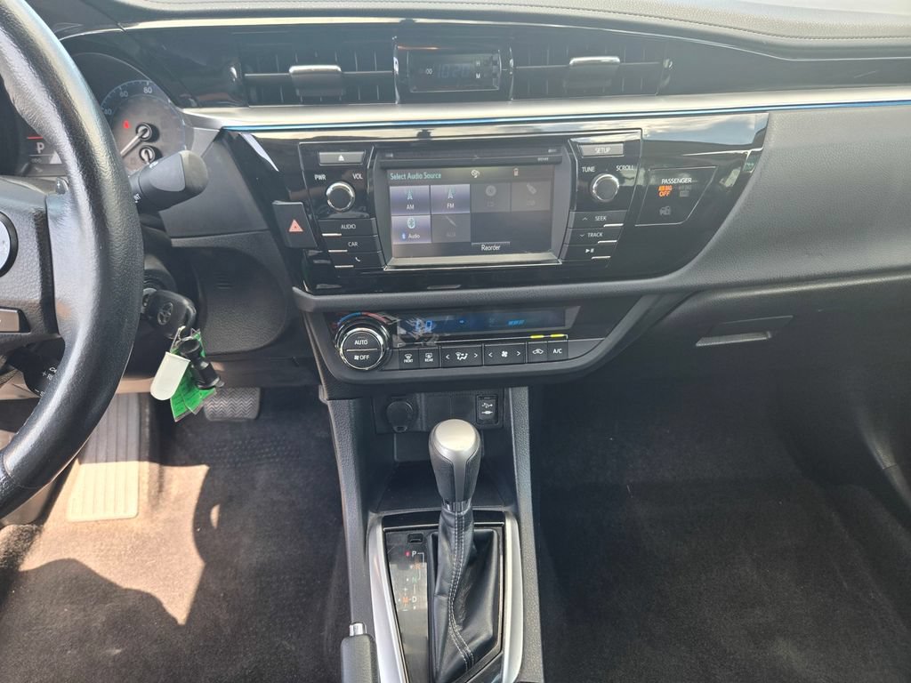 Used 2014 Toyota Corolla S FWD image 18