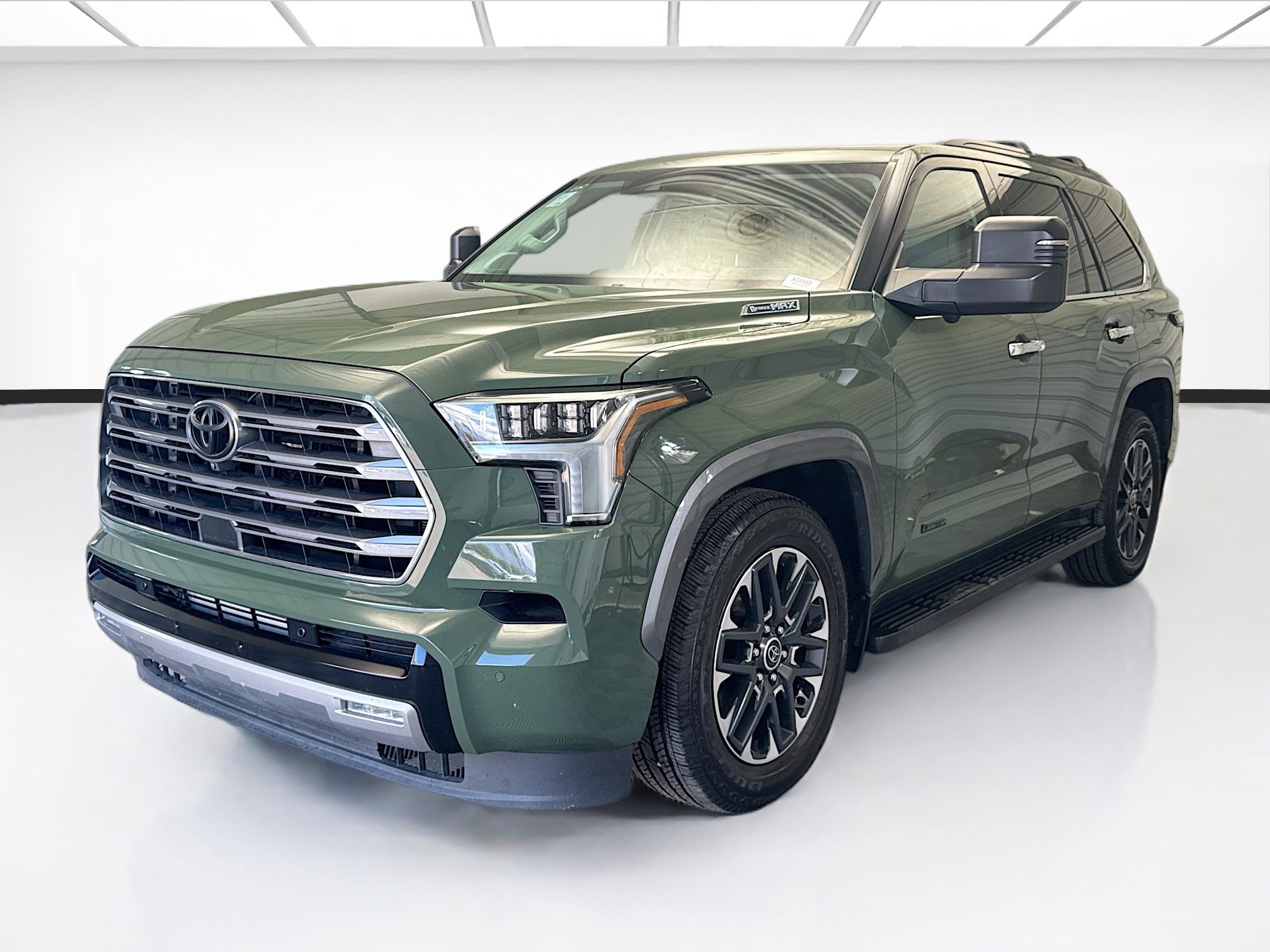 Used 2023 Toyota Sequoia Limited image 17