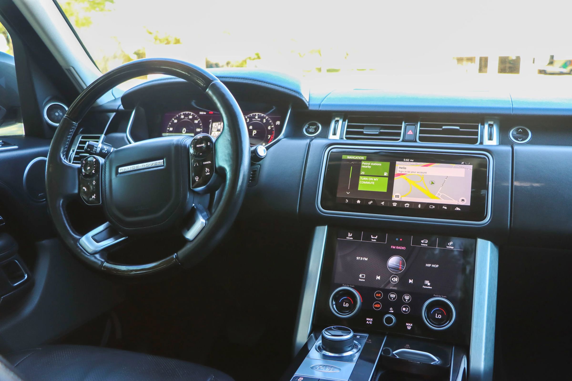 Used 2018 Land Rover Range Rover HSE AWD/4WD image 45