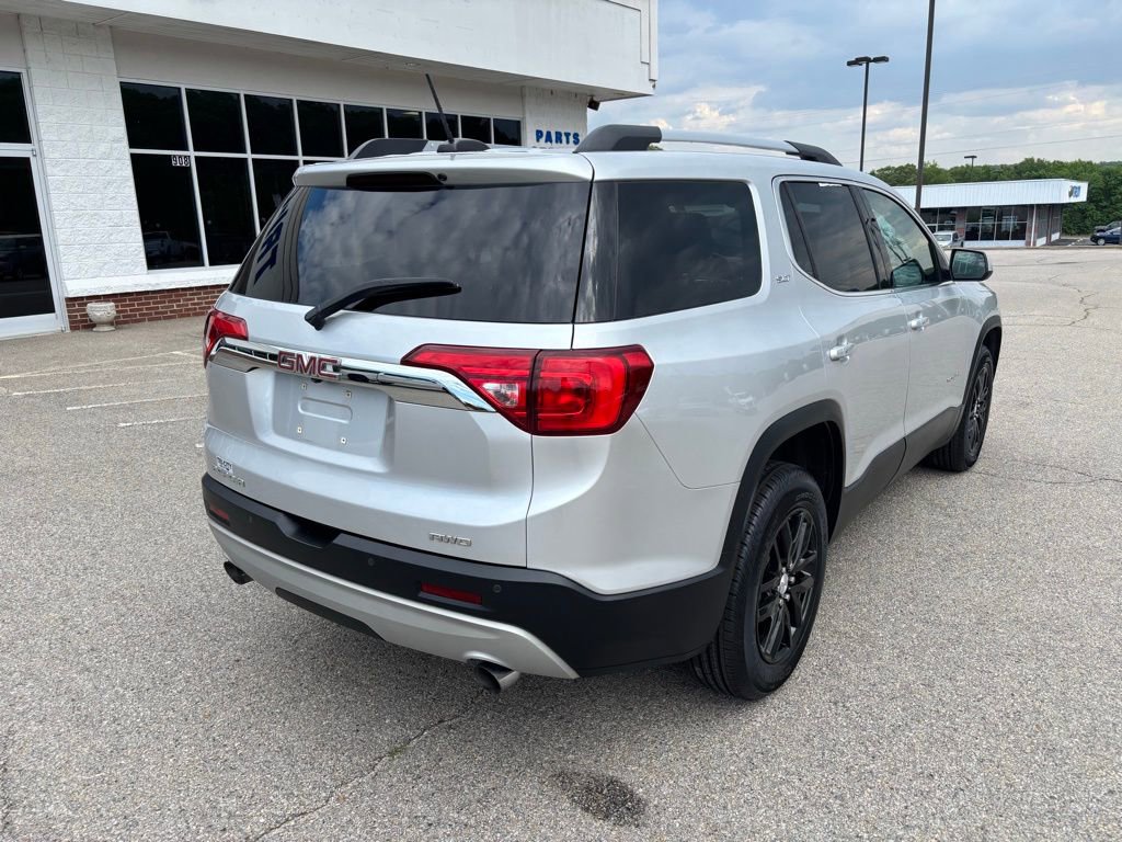 Used 2019 GMC Acadia SLT AWD/4WD image 8
