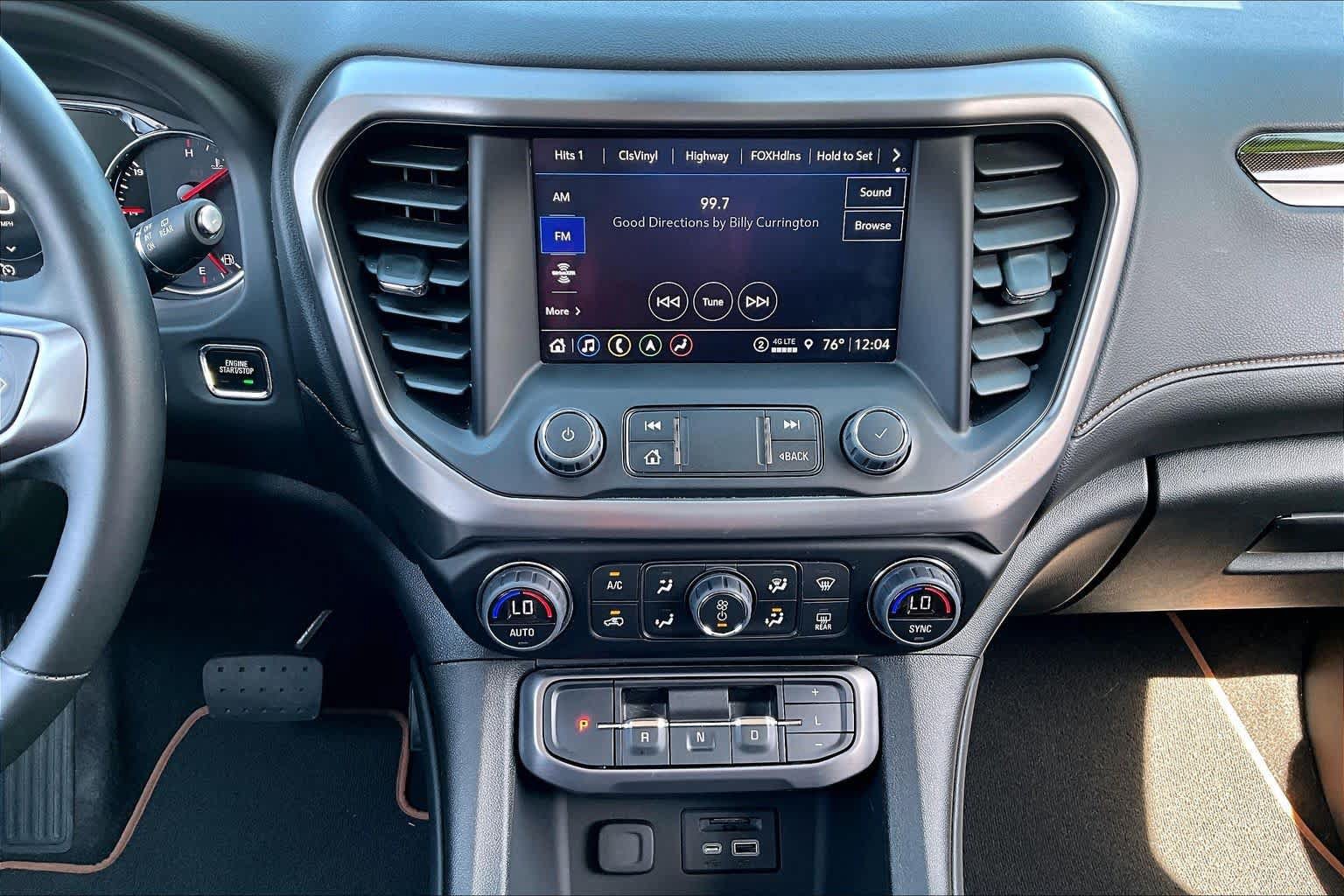 Used 2023 GMC Acadia AT4 w/ Technology Package AWD/4WD image 7