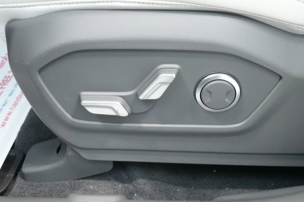 New 2026 Hyundai Santa Fe SEL image 16