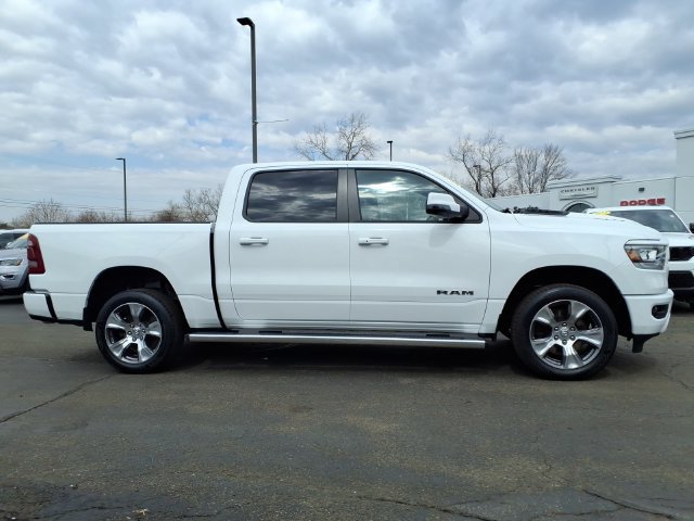 Used 2023 RAM 1500 Laramie AWD/4WD image 2