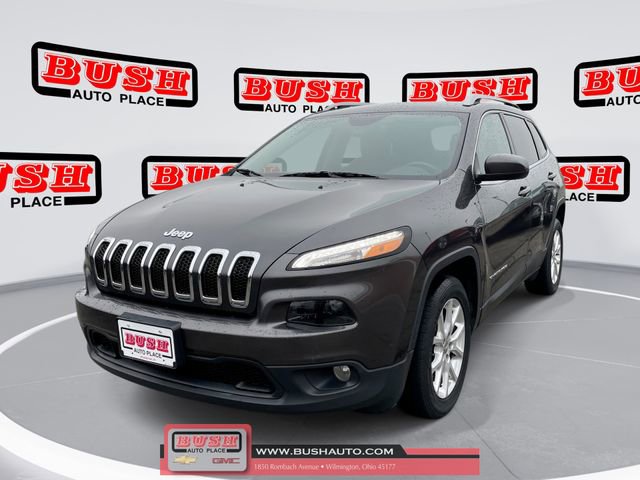Used 2017 Jeep Cherokee Latitude w/ Comfort & Sound Group image 2