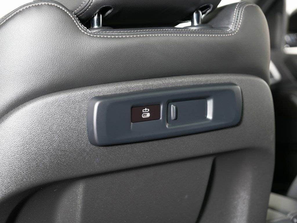 Used 2022 BMW X5 xDrive45e w/ M Sport Package image 19