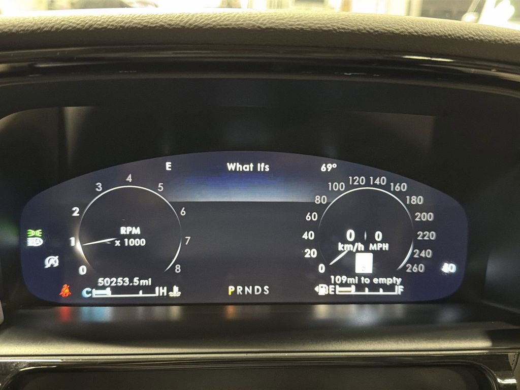 Certified 2022 Lincoln Nautilus Reserve w/ Luxury Package image 10