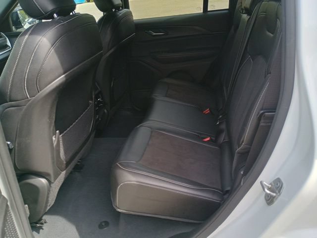 Certified 2023 Jeep Grand Cherokee Altitude AWD/4WD image 22
