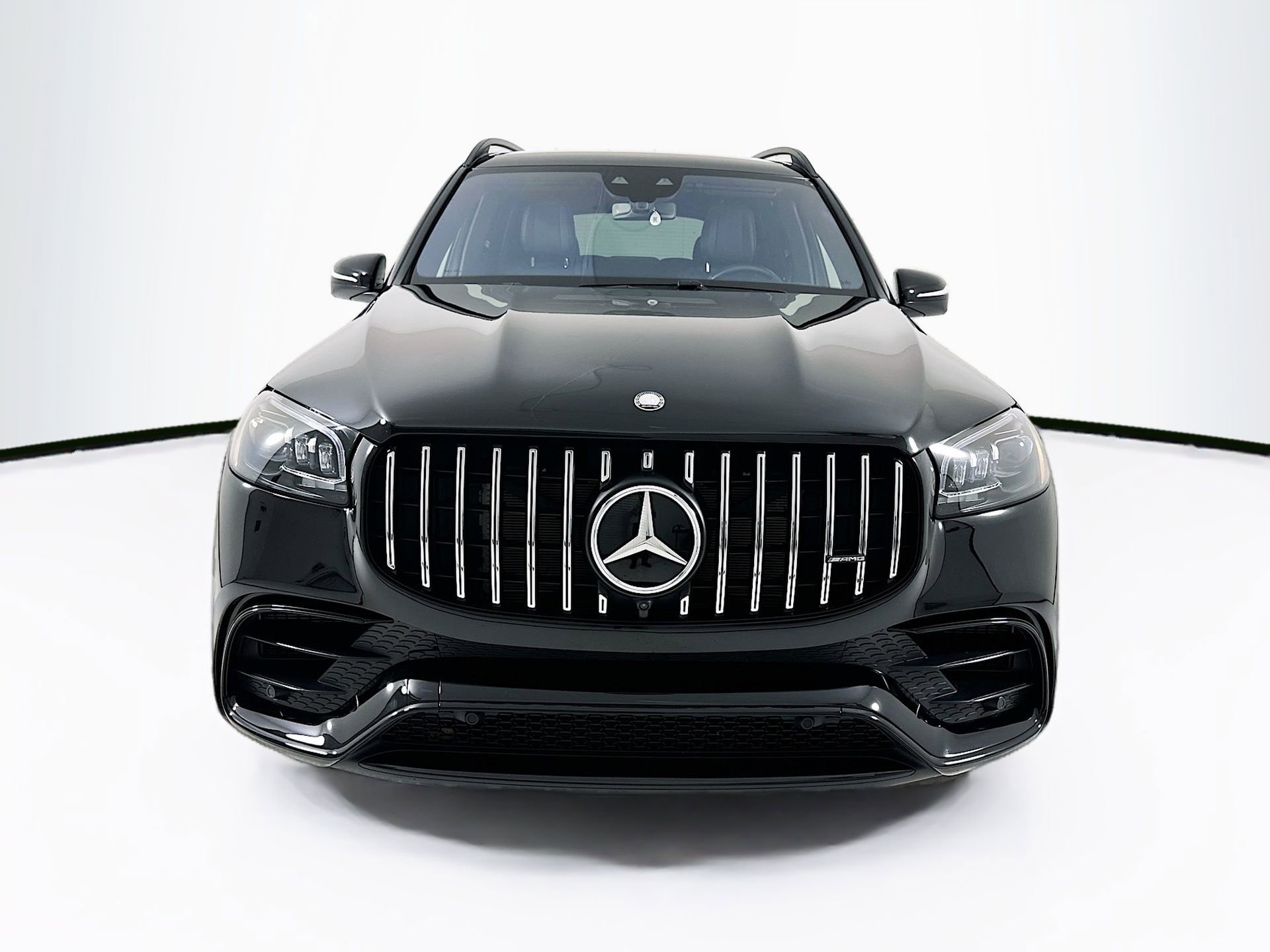 Used 2025 Mercedes-Benz GLS 63 AMG 4MATIC image 2