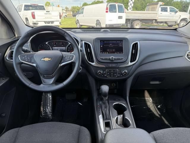 Used 2023 Chevrolet Equinox LT FWD image 15