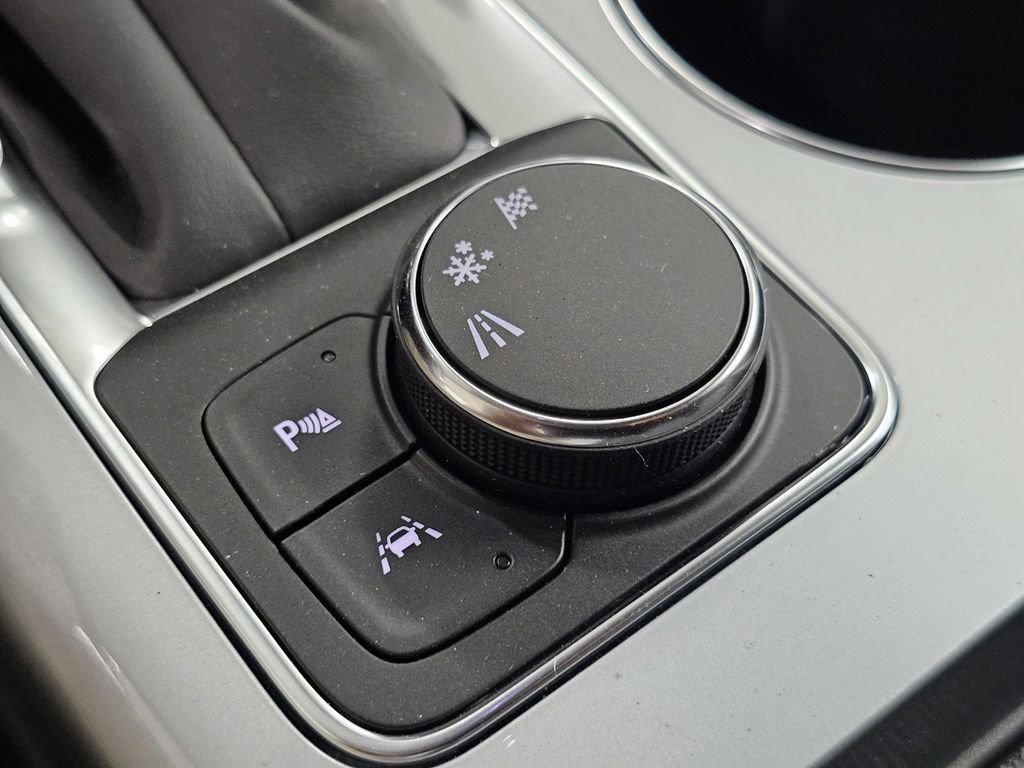 Used 2026 Chevrolet Blazer LT FWD image 21